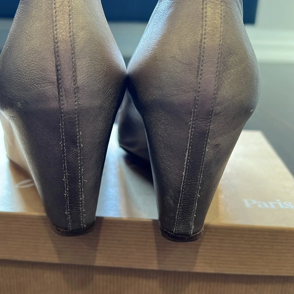 Christian Louboutin Light Gold Matatales 70 Peep Toe Wedges, size 38.5